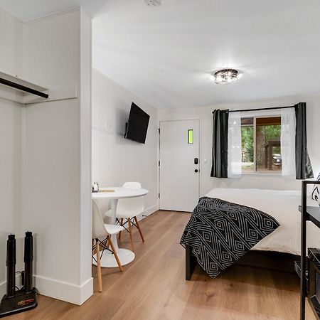 Mount Skokomish Room 3 At Mount Walker Inn Quilcene 외부 사진